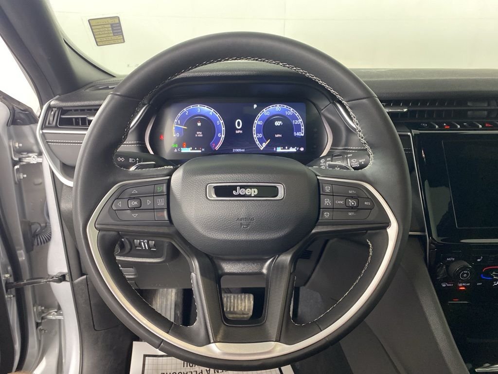 Used 2024 Silver Jeep Altitude X image 22