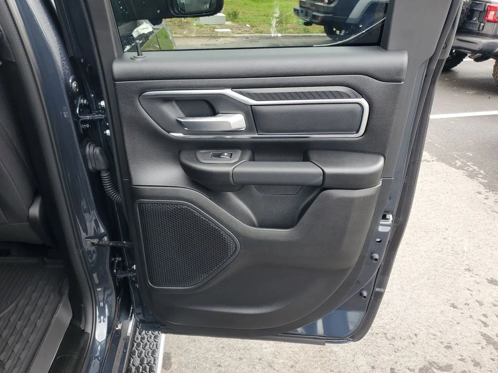 2025 RAM 1500 Big Horn/Lone Star - Photo 29