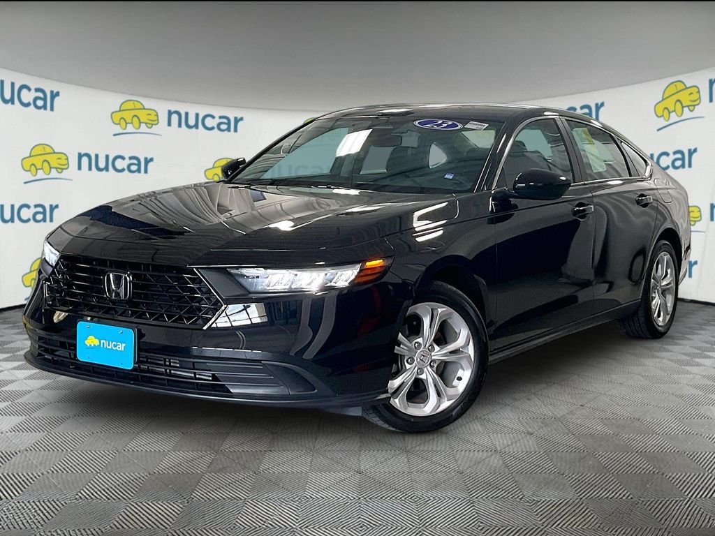 Used 2023 Black Honda LX image 3