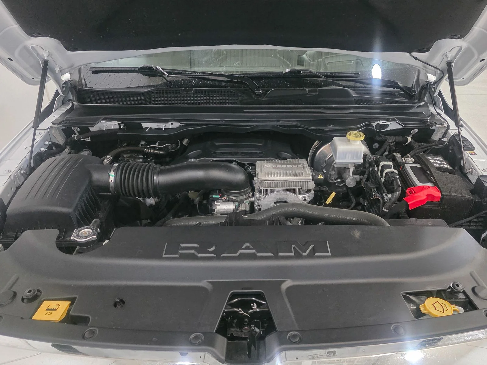 2023 RAM Ram 1500 Pickup Limited - Photo 16