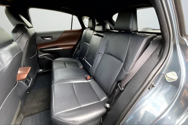 Used 2023 Gray Toyota XLE image 19