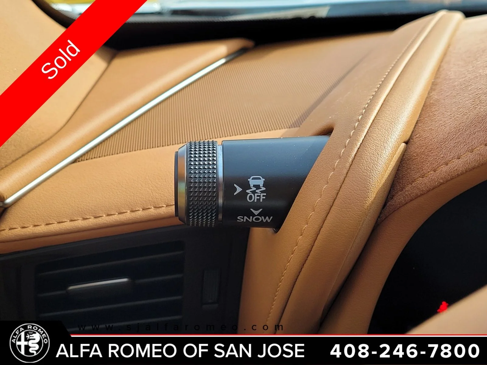 Used 2019 White Lexus 500h image 20