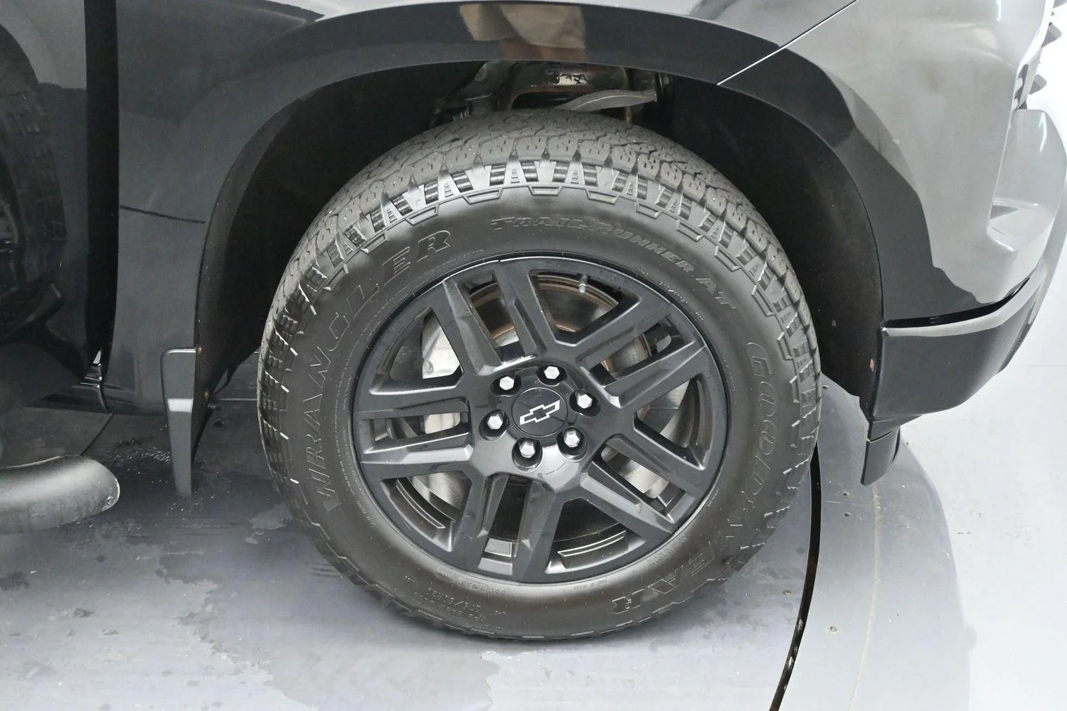 Used 2023 Black Chevrolet RST image 32