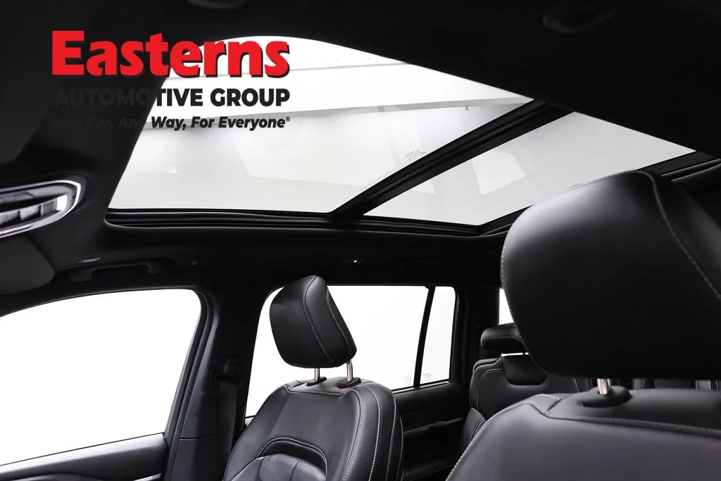 Used 2024 Black Jeep Limited image 36