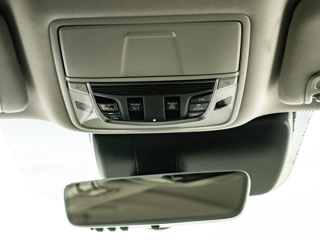 New 2026 Platinum White Pearl Acura Technology Package image 39