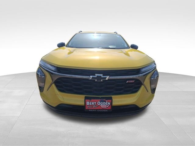 Used 2025 Yellow Chevrolet 2RS image 2