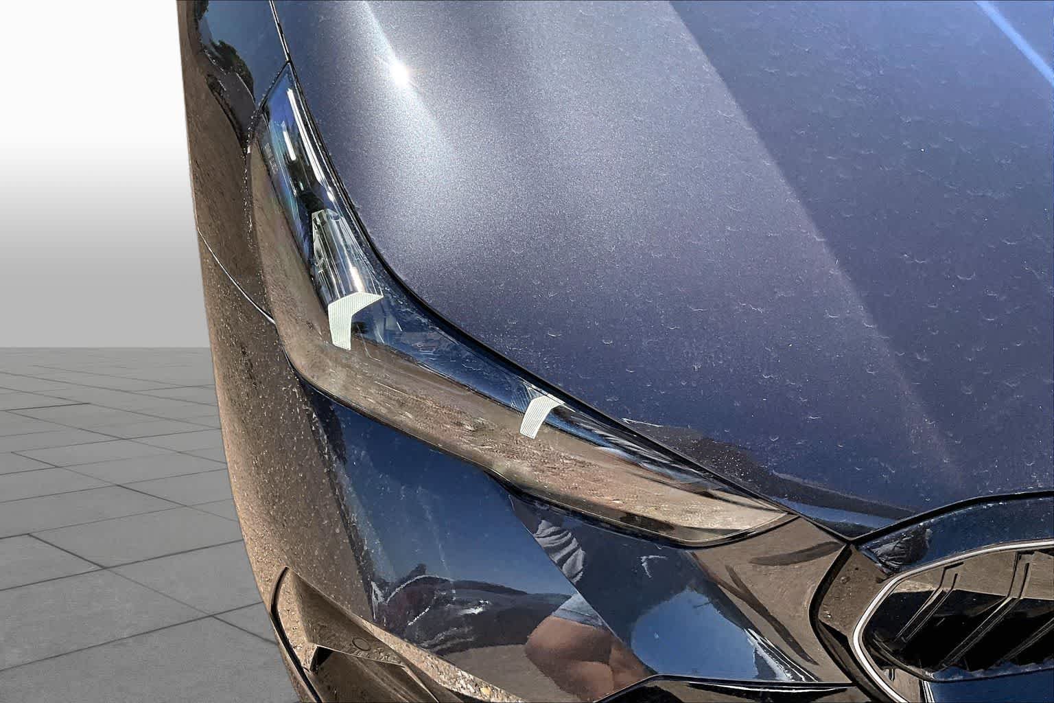 New 2027 Dark Graphite Metallic BMW 530i xDrive image 13