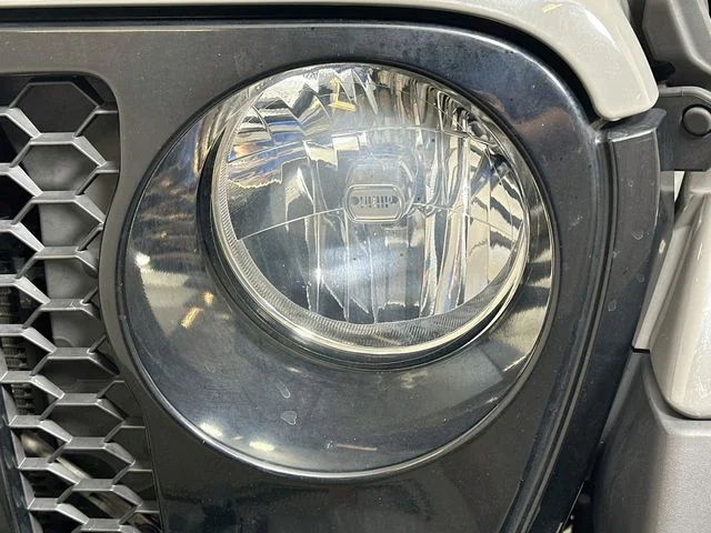 Certified Pre-Owned 2022 Jeep Gladiator Willys