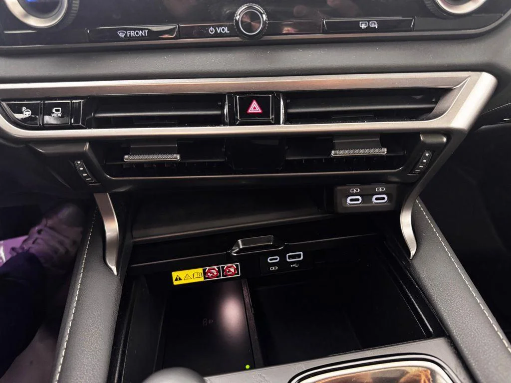 Used 2024 Eminent White Pearl Lexus 350 Premium Plus image 11