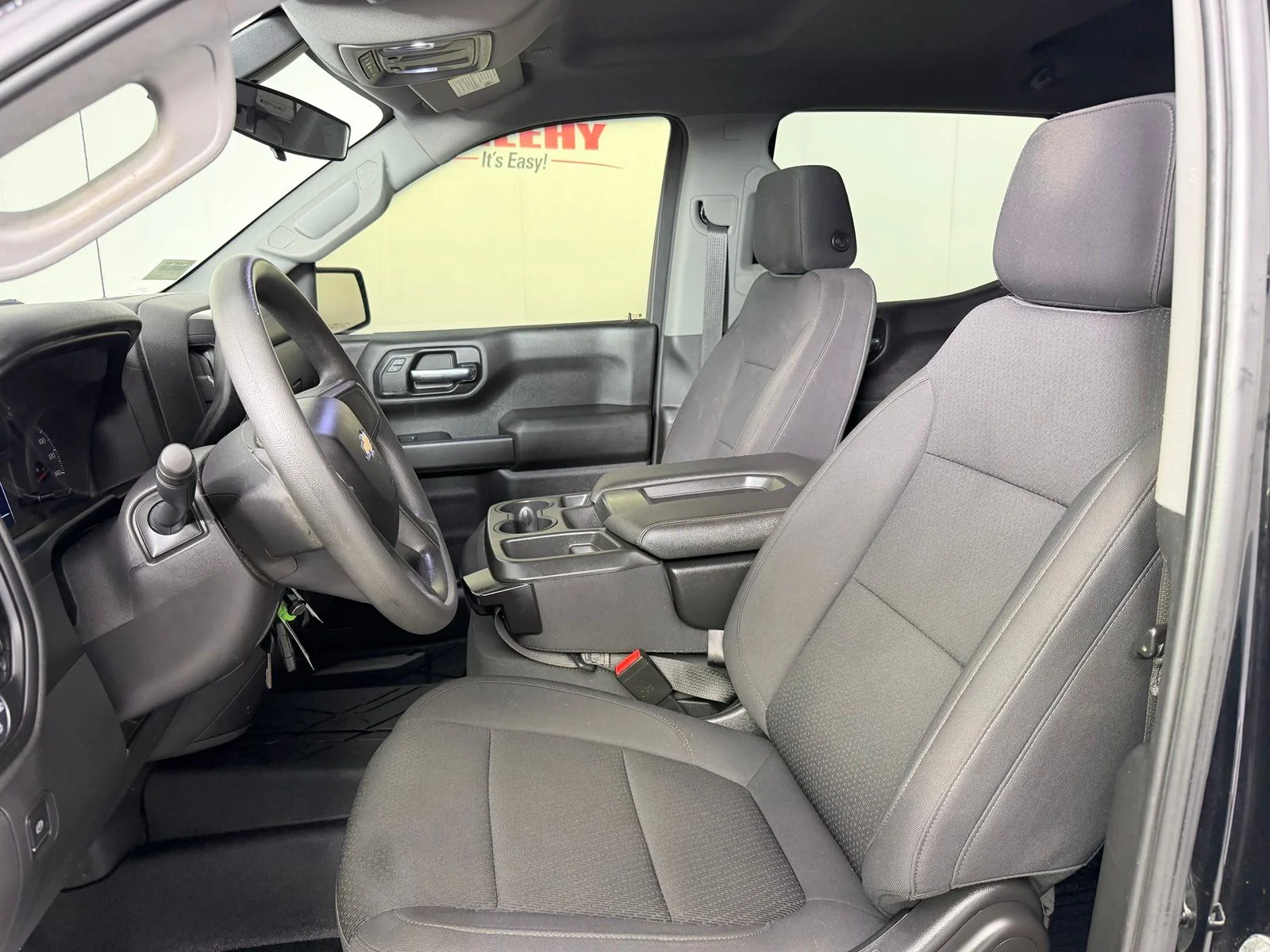 Used 2021 Black Chevrolet Custom image 9