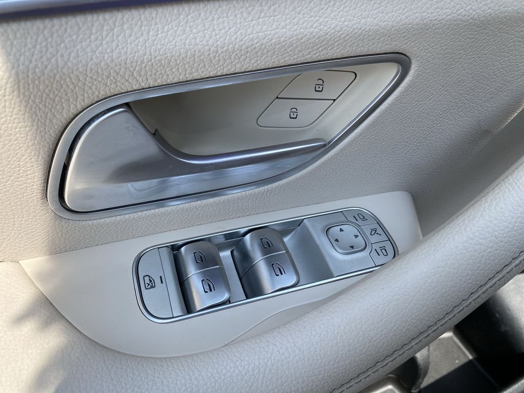 Used 2021 Blue Mercedes-Benz GLE 350 image 18