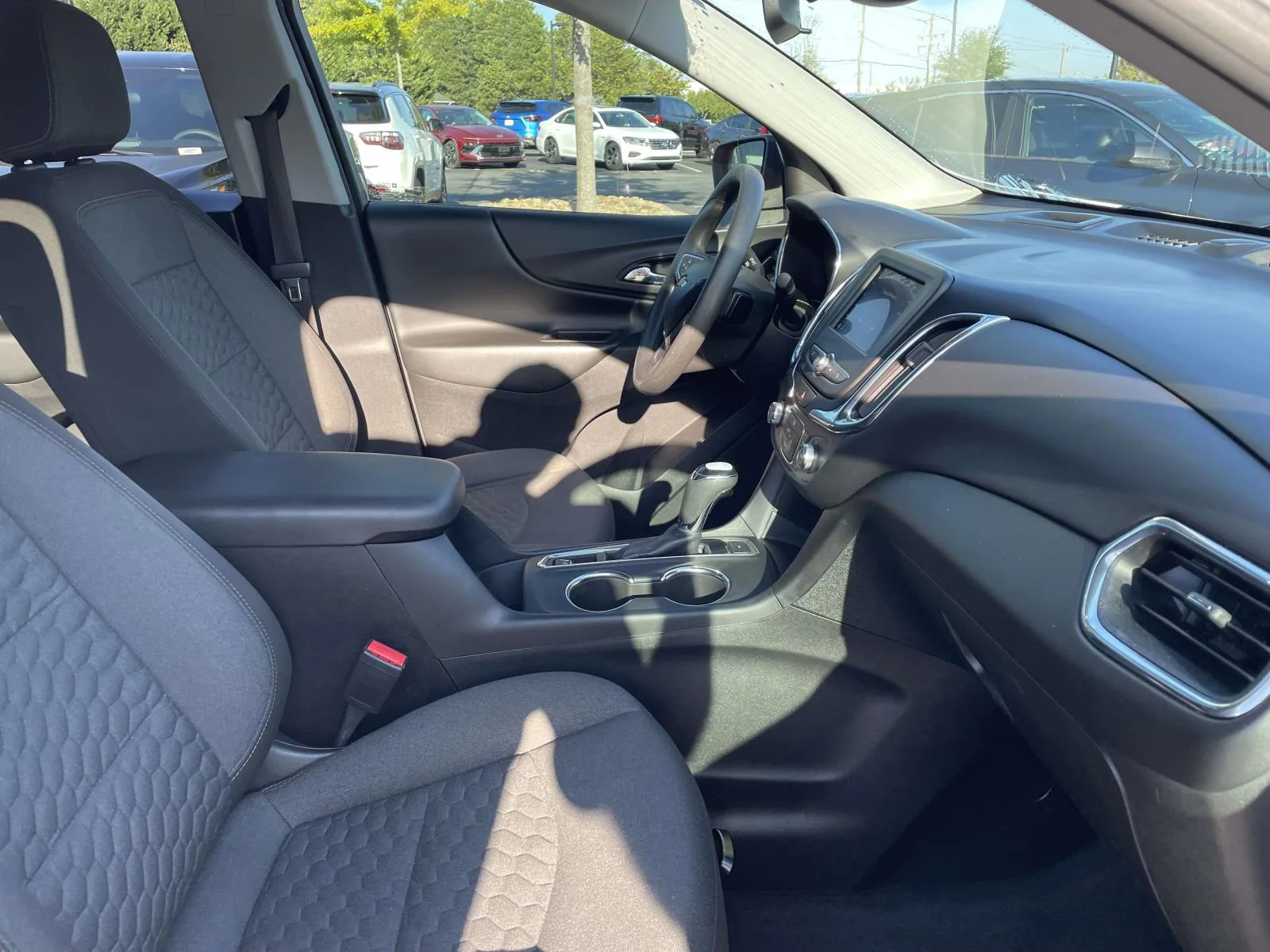 Used 2021 Summit White Chevrolet LT image 8