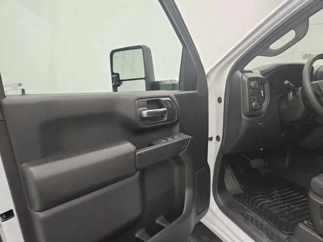 2026 Chevrolet Silverado 2500 HD Custom - Photo 39