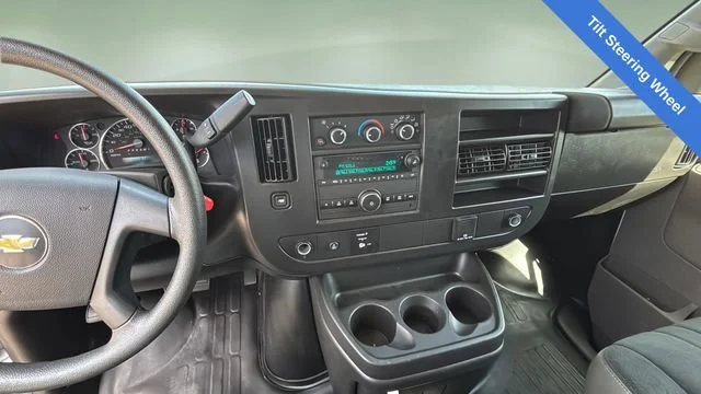 Used 2024 Summit White Chevrolet WT image 11