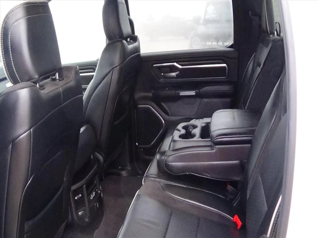Certified Used 2025 Ivory Tri-Coat Pearl (pwd) RAM Laramie image 13