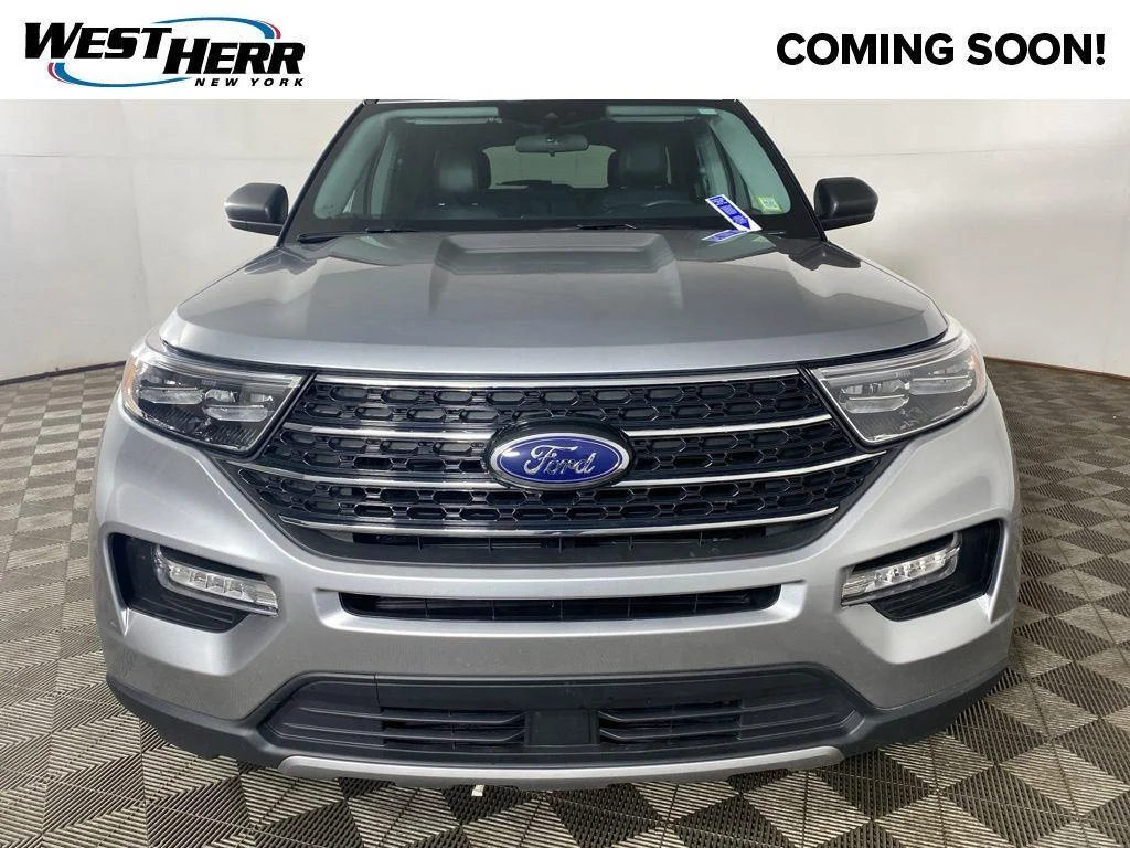 Used 2024 Silver Metallic Ford XLT image 26