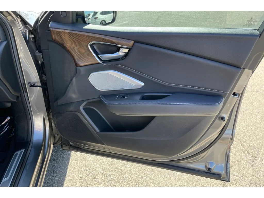 Used 2023 Liquid Carbon Metallic Acura w/Advance Package image 20