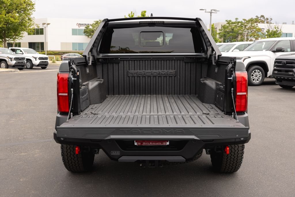 2025 Toyota Tacoma Trailhunter - Photo 9