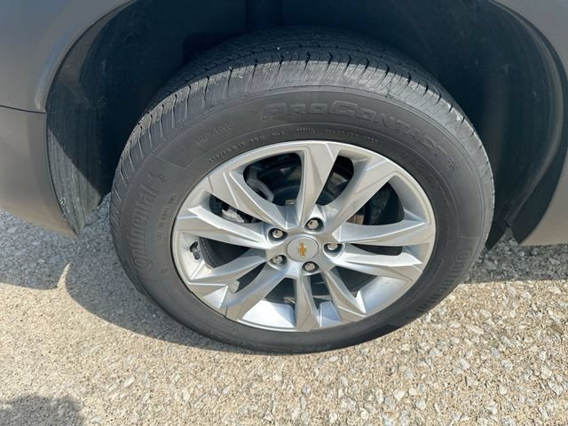 Used 2023 Summit White Chevrolet LS image 48