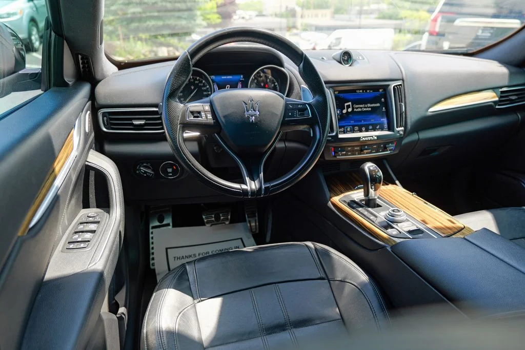 Used 2017  Maserati S image 39