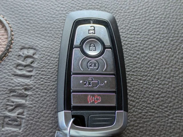 New 2026 White Ford King Ranch image 29