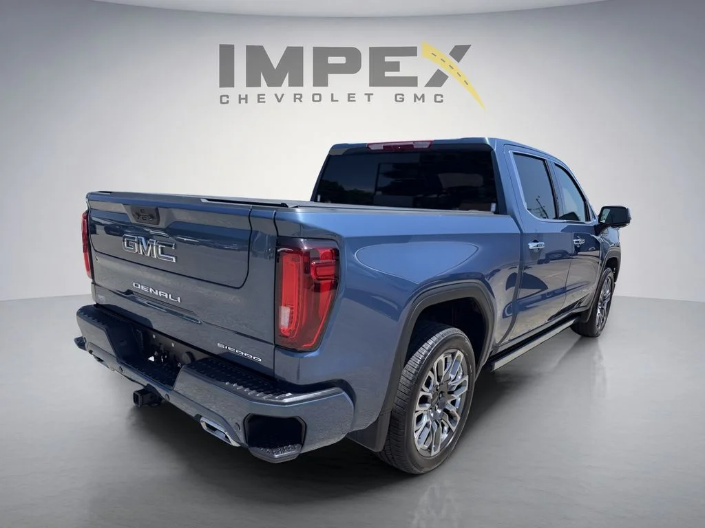 Used 2025 Blue GMC Denali Ultimate image 4