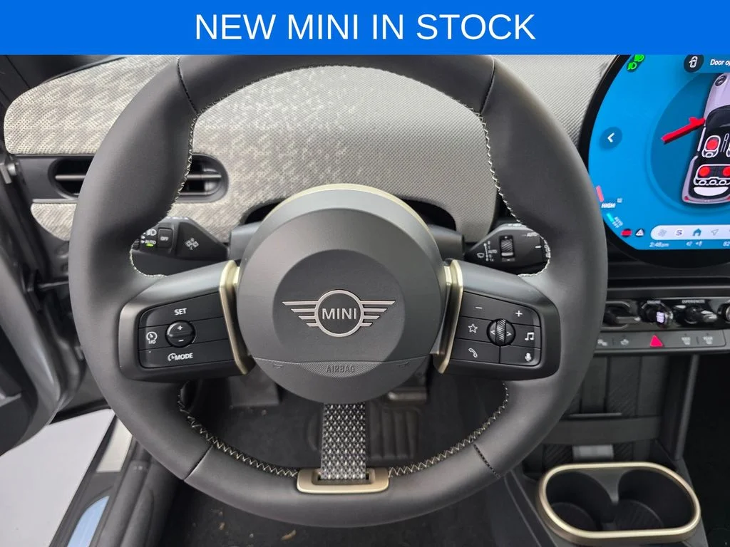 2026 MINI Hardtop 2 Door - Photo 11