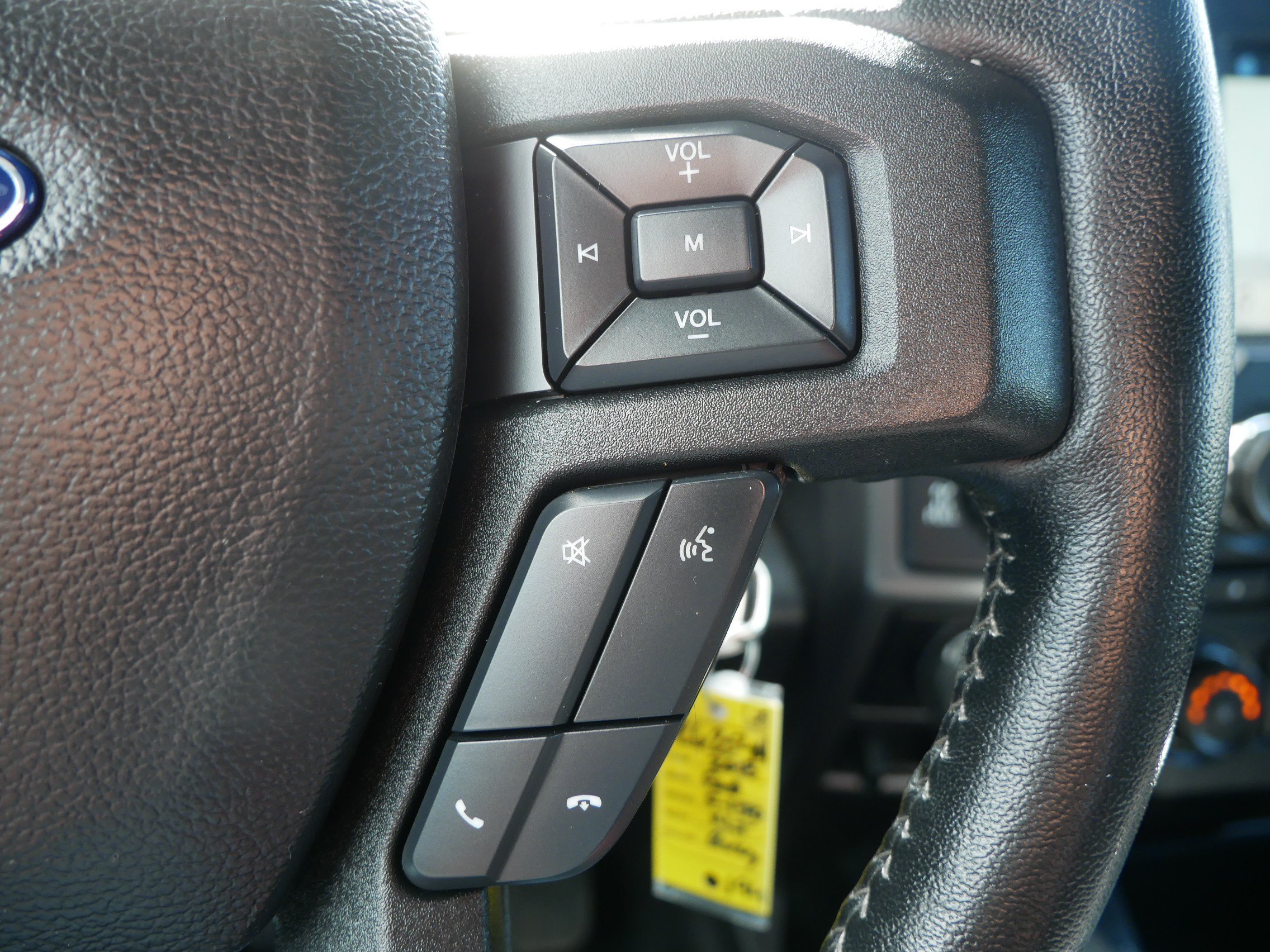 Used 2018 Gray Ford XLT image 21