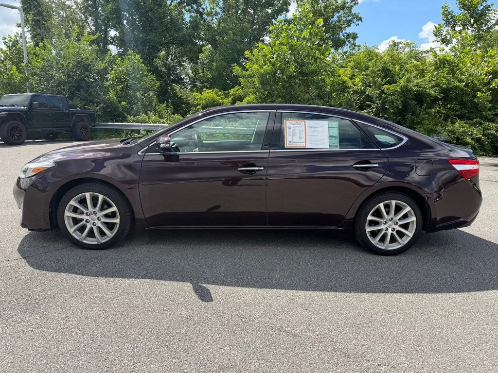 Used 2013 Toyota Avalon Limited with VIN 4T1BK1EBXDU031673 for sale in Morgantown, WV