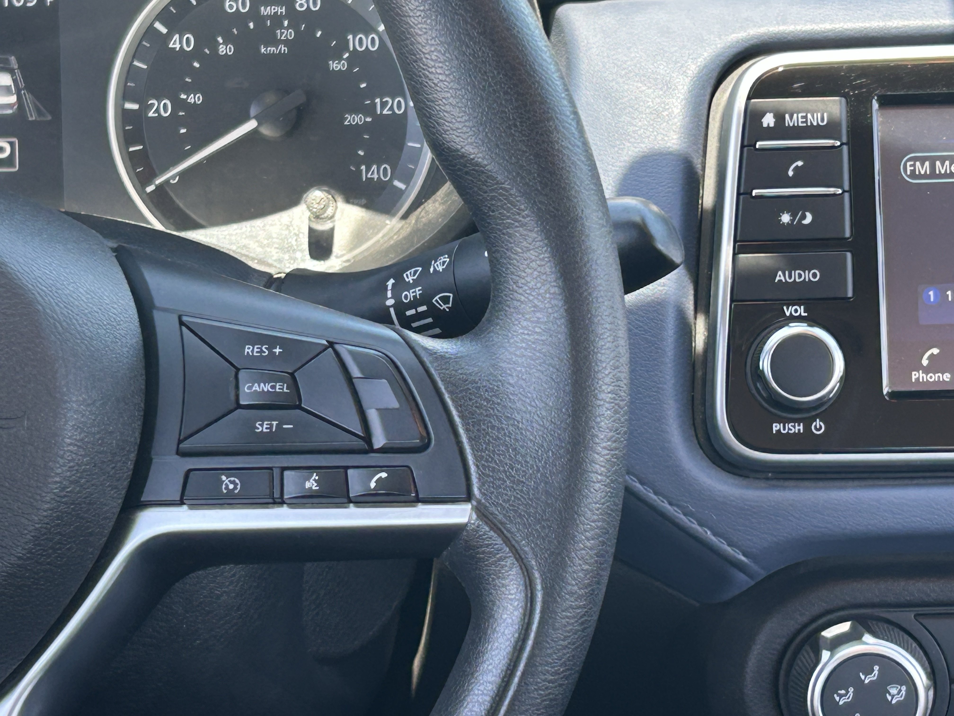 2024 Nissan Versa Sedan SV - Photo 23