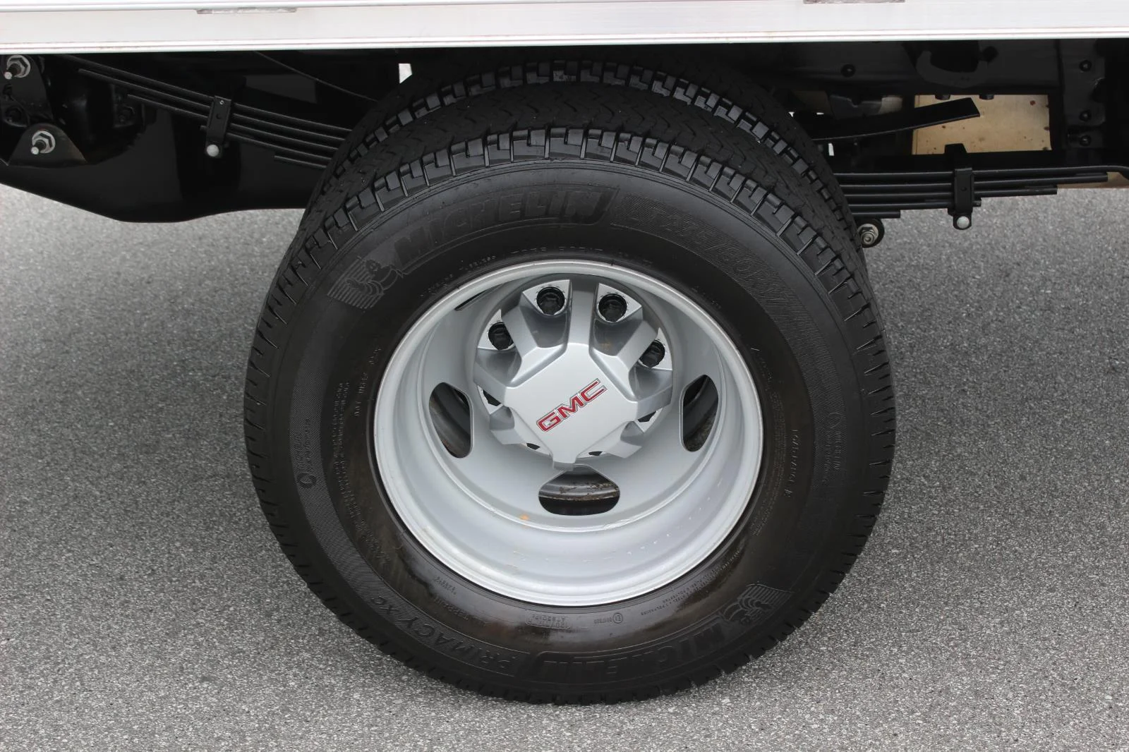 Used 2025 Summit White GMC Pro image 35