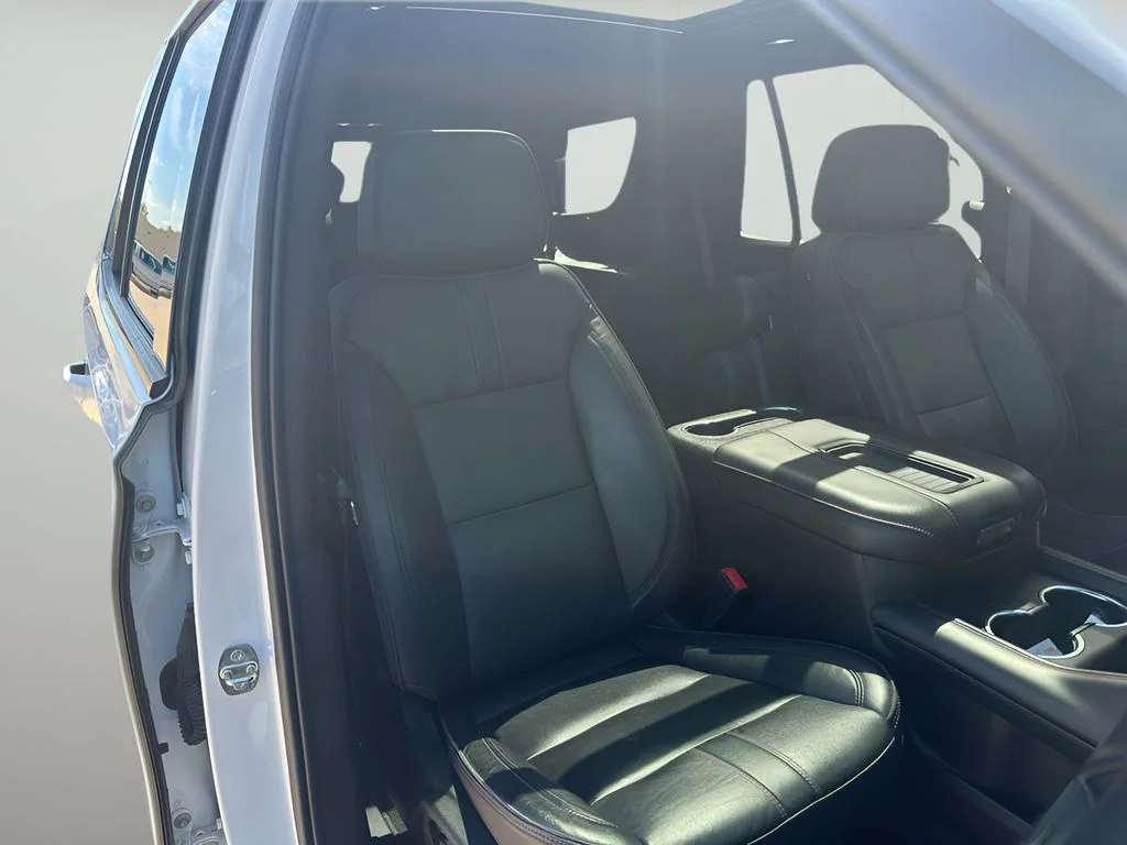 Used 2021 Summit White Chevrolet RST image 21