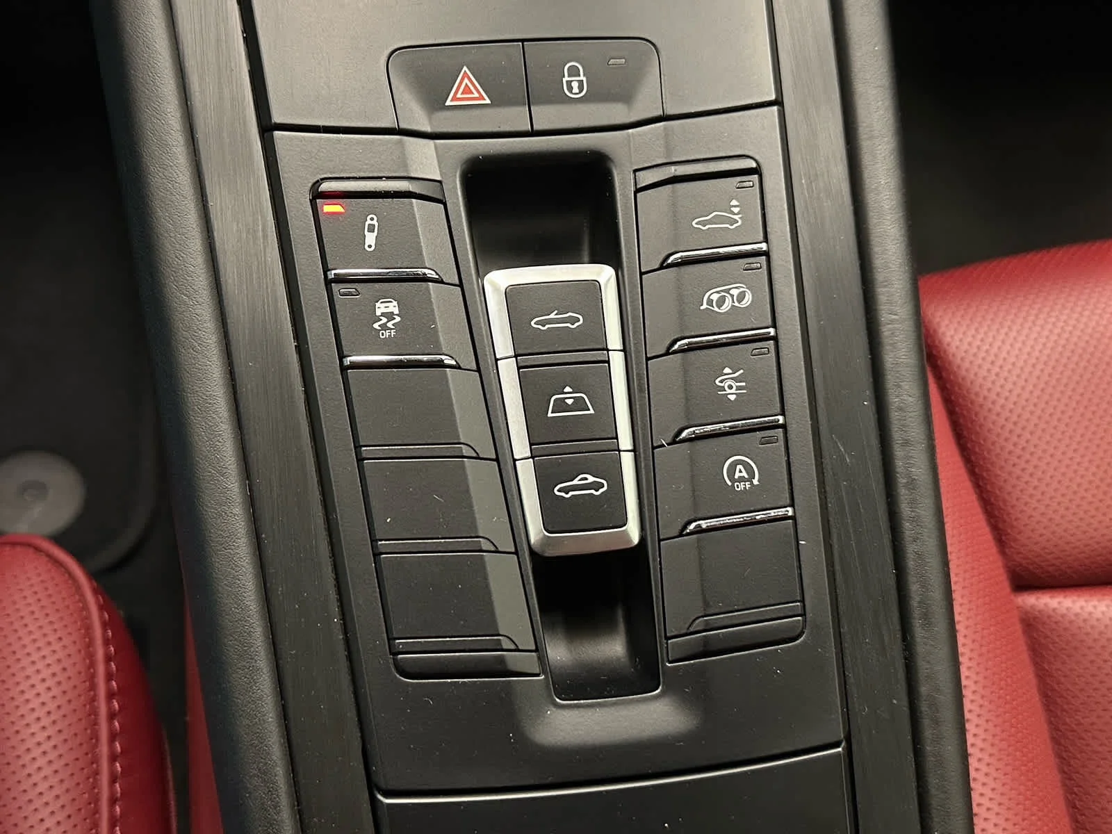 Used 2019 Agate Grey Metallic Porsche Carrera GTS image 32
