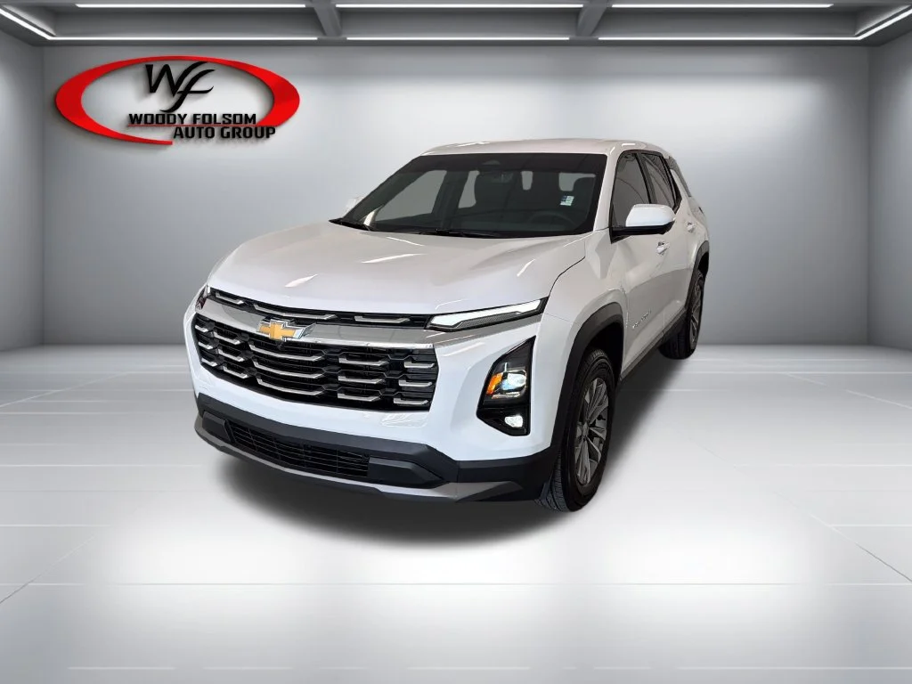 New 2027 Summit White Chevrolet LT image 3