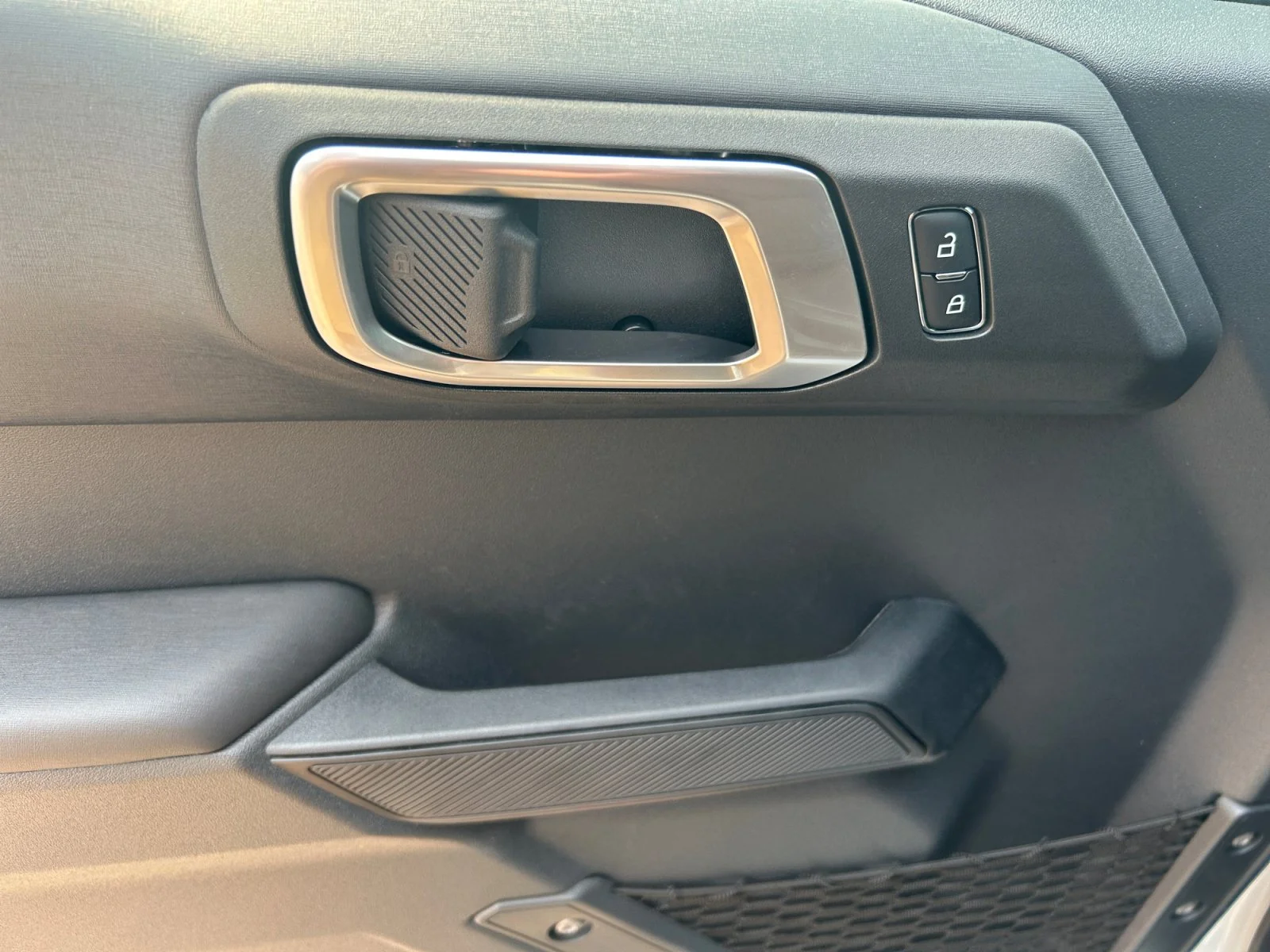 New 2026 Avalanche Grey Ford Outer Banks image 17