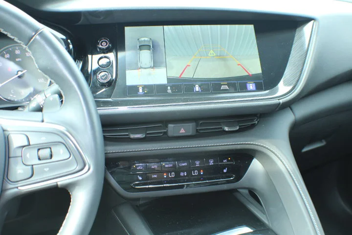 2022 Buick Envision Essence - Photo 11