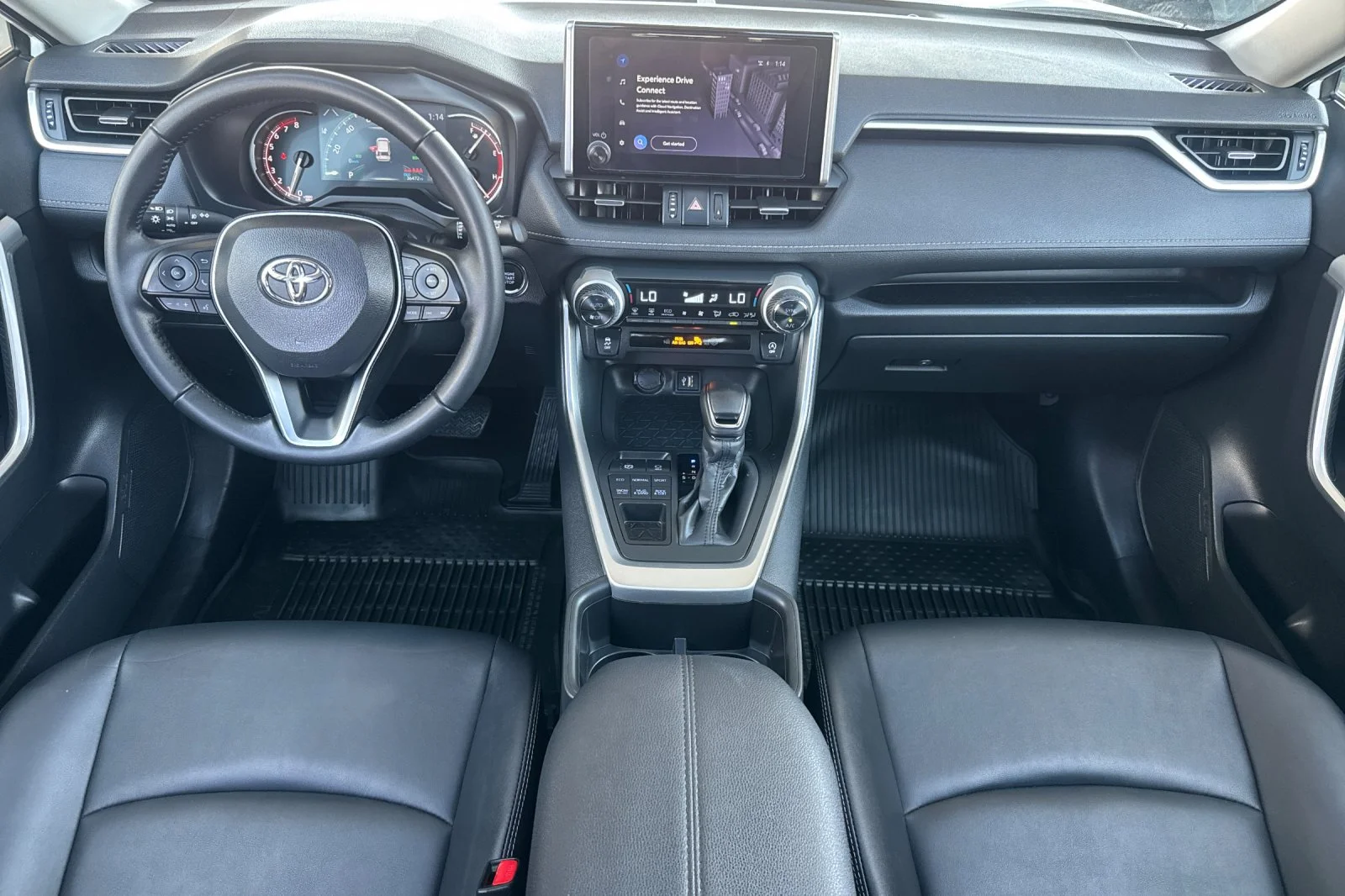 Used 2025 Beige Toyota XLE Premium image 16