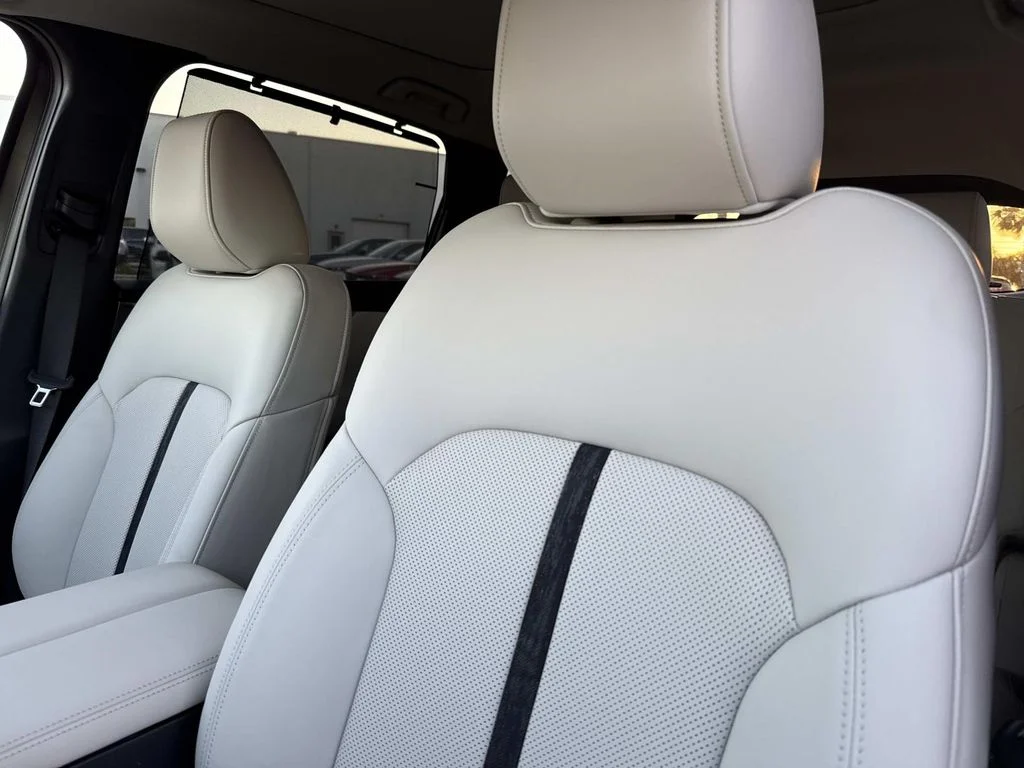 2026 Mazda CX-90 Premium Plus Package - Photo 24