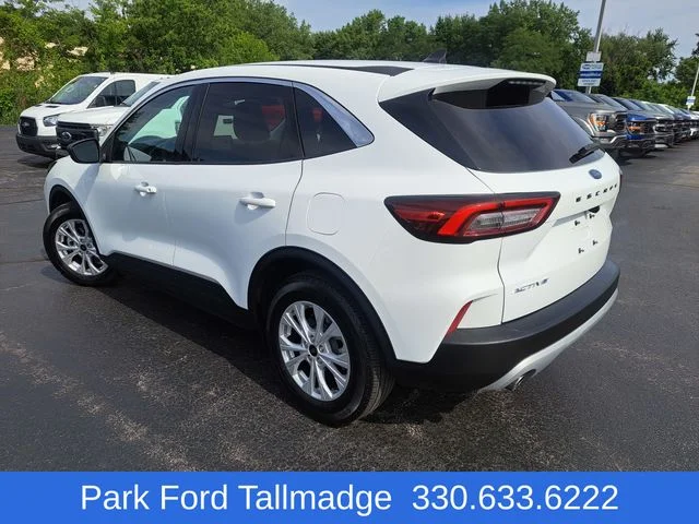 Used 2024 Oxford White Ford Active image 8