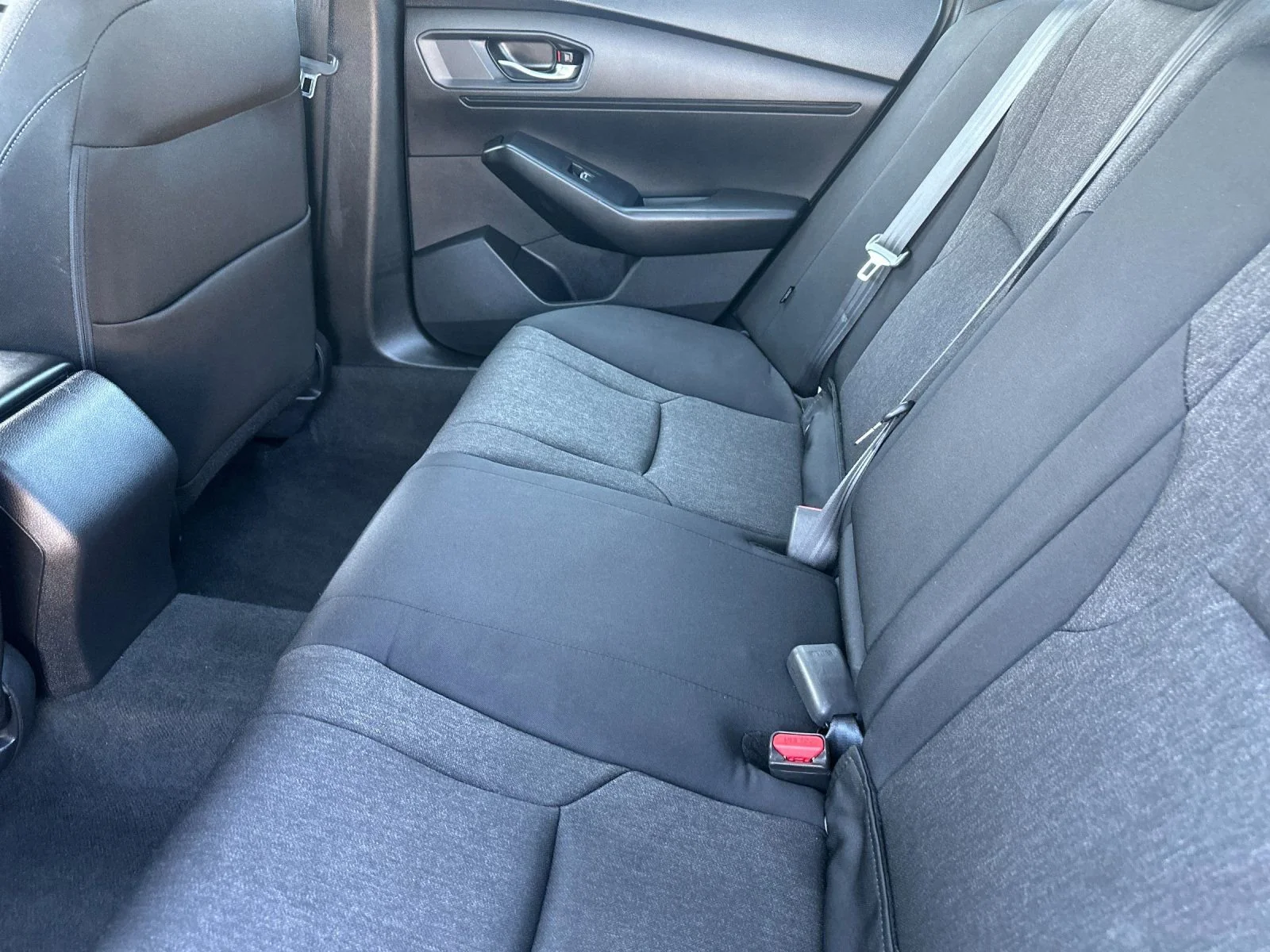 Used 2023  Honda EX image 12
