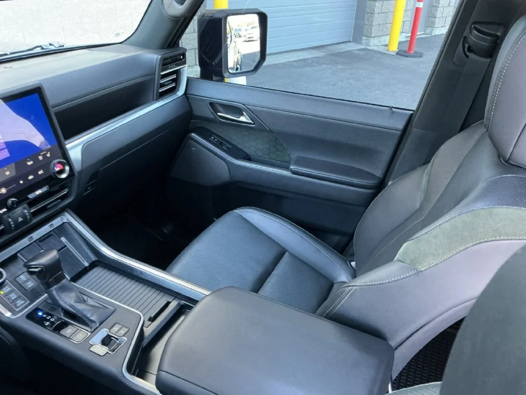 Used 2024 Black Lexus 550 Overtrail+ image 36