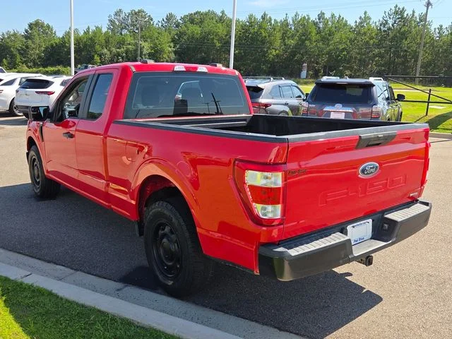 Used 2021 Red Ford XL image 10