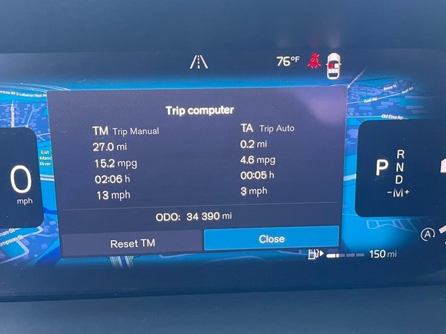 Used 2024 Silver Volvo Core Dark Theme image 21