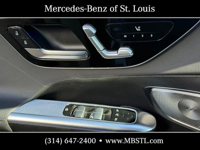 New 2026 Verde Silver Metallic Mercedes-Benz GLC 300 image 20