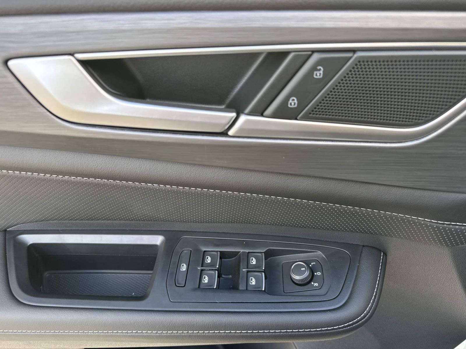 2026 Volkswagen Atlas Cross Sport SE - Photo 12