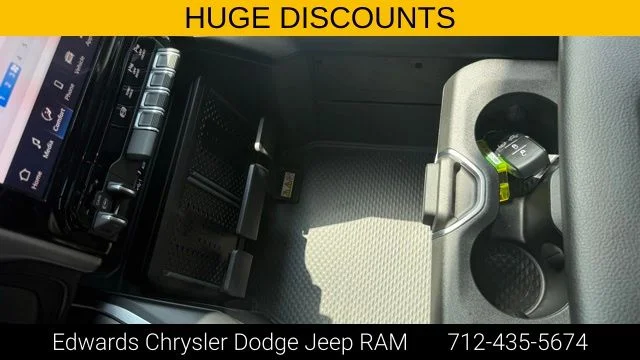 2025 RAM 2500 Laramie - Photo 21