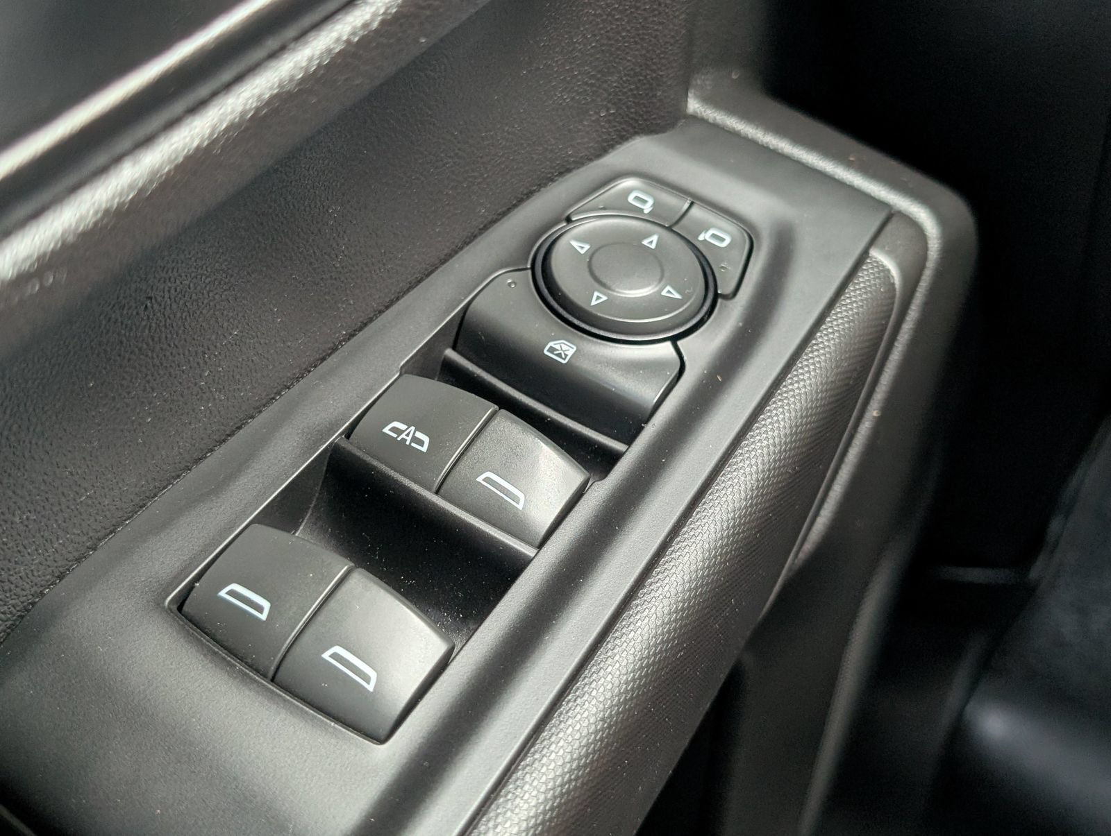 Used 2022 Black Chevrolet Custom image 26