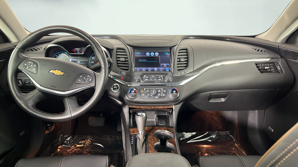 Used 2014 Ashen Gray Metallic Chevrolet LTZ image 16