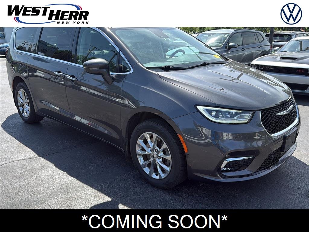 Used 2021 Granite Crystal Metallic Clearcoat Chrysler Touring L image 1