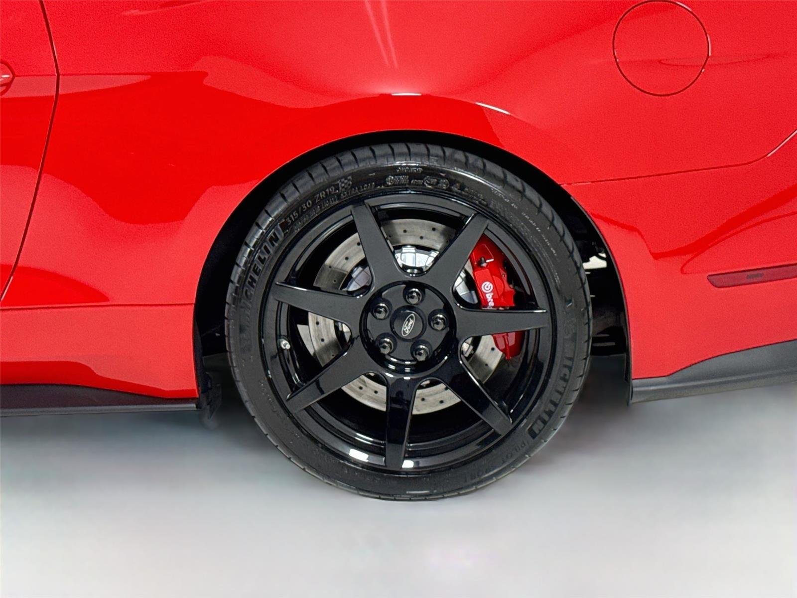 Used 2017 Race Red Ford Shelby GT350R | Recaro Seats | Manual Trans image 40